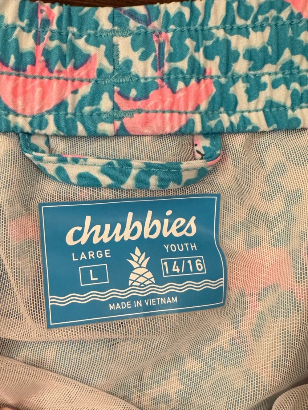 Chubbies Boys Flamingo Swim Trunks – Youth Large - Picture 3 of 4